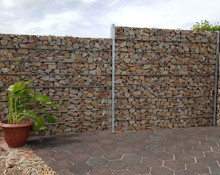 Clôture en gabions et pavés Crèvecoeur-le-Grand